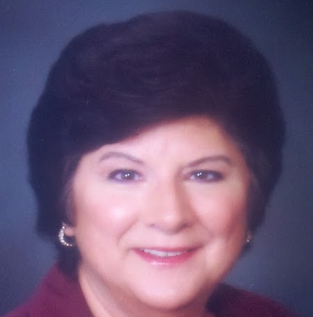 Kathleen White Photo 12