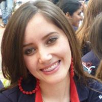Reina Vargas Photo 17