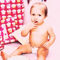 Nikki Petersen Photo 11