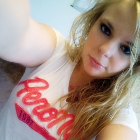 Nicole Gabriel Photo 30
