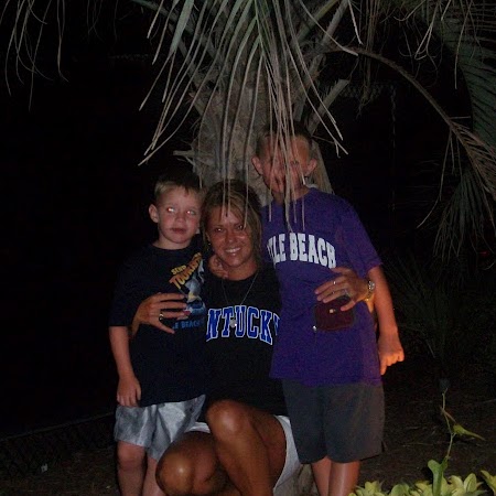 Mandy Rowe Photo 14