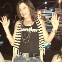Wanda Sweat Photo 10