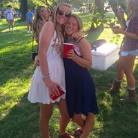 Julia Gallagher Photo 32