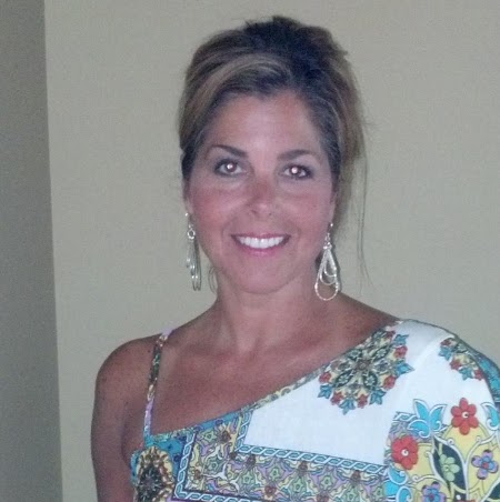 Lori Mansell Photo 2