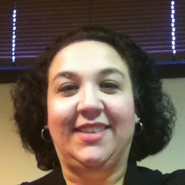 Terri Diaz Photo 15