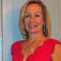 Darlene Hayes Photo 26