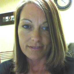 Claudia Morris Photo 19