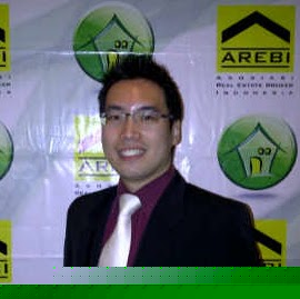 Robert Adrian Photo 37
