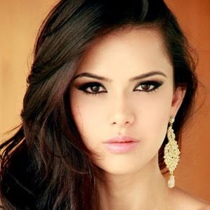 Rose Perri Photo 15