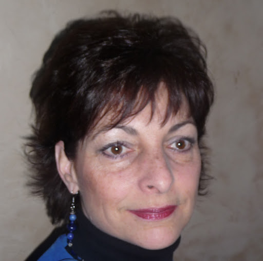 Lori Cooper Photo 23