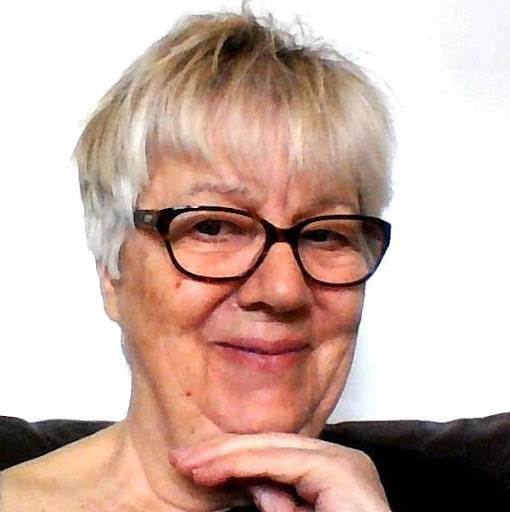 Mary Parris Photo 16
