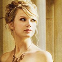 Laura Swift Photo 7