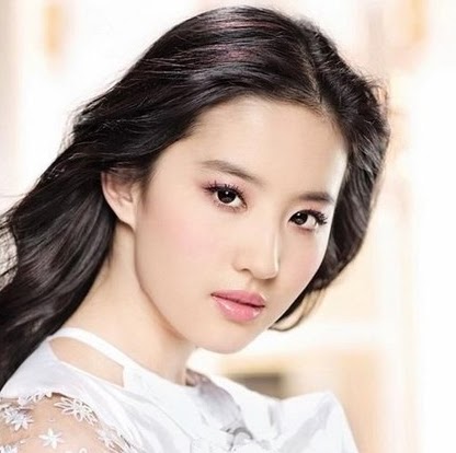 Huan Li Photo 36