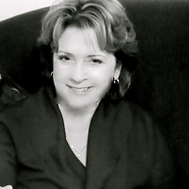 Brenda Richards Photo 14