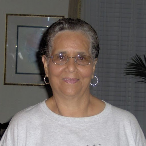 Verna Lyons Photo 14