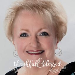 Carol Ogle Photo 6