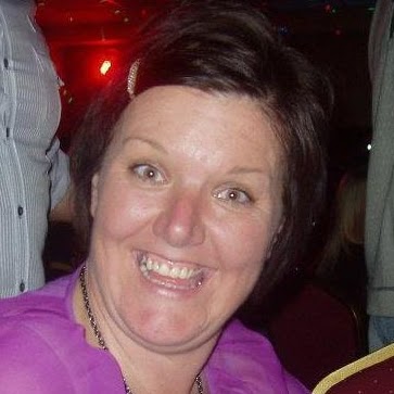 Jane Francis Photo 32