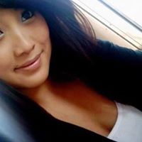 Reyna Nguyen Photo 6