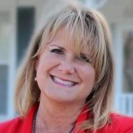 Lisa Adkins Photo 6