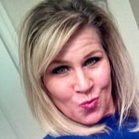 Kim Horvath Photo 21
