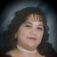 Rebecca Gomez Photo 23