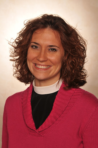 Sarah Knoll Photo 19