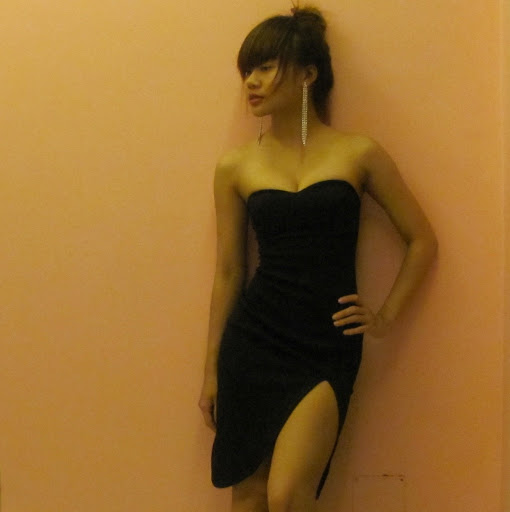 Anna Nguyen Photo 15