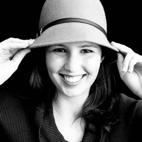 Jenny Russell Photo 36