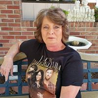 Vicki Cherry Photo 10