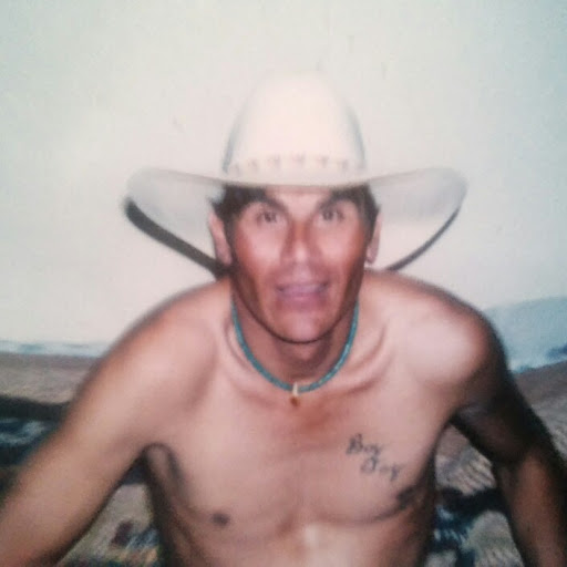 Albert Ortiz Photo 9