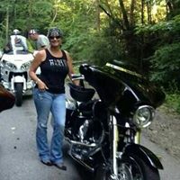 Cindy Watts Photo 16