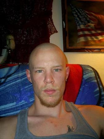 Daniel Akers Photo 24