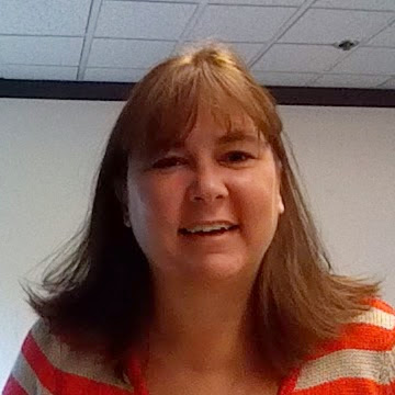 Christine Shields Photo 11