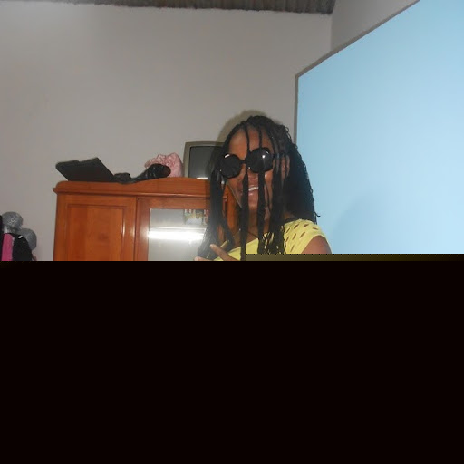 Angie Gabriel Photo 9