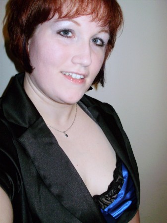 April Robertson Photo 20