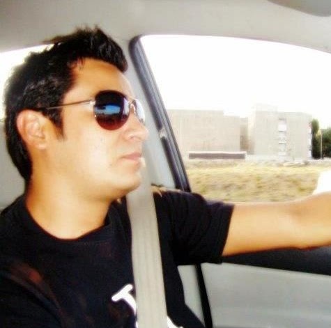 Israel Cazares Photo 3