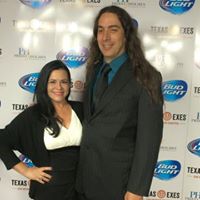 Elizabeth Salinas Photo 27