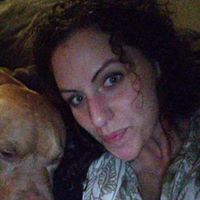 Stephanie Thayer Photo 24