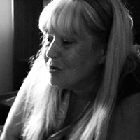 Valerie Montgomery Photo 17