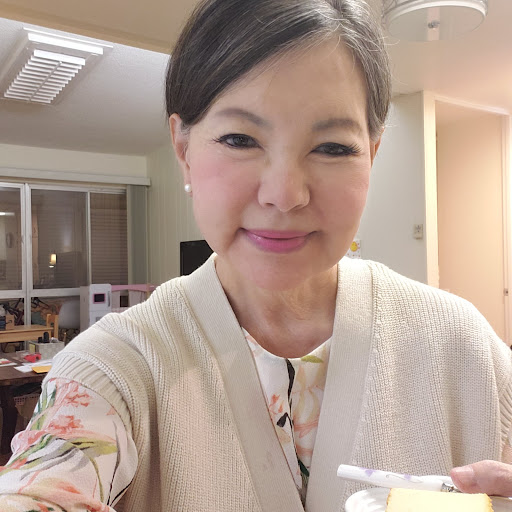 Anna Choi Photo 17