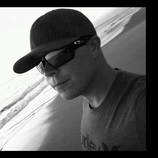 Travis Long Photo 9