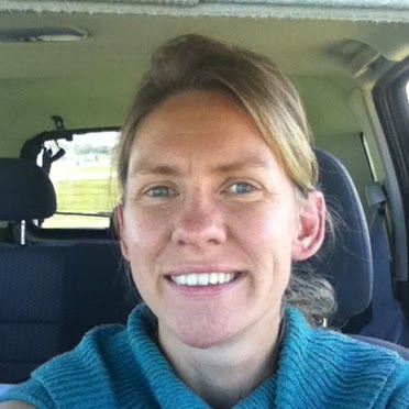 Alicia Young Photo 34