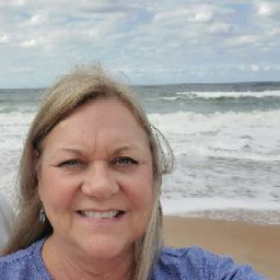 Teresa Knight Photo 15