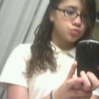Suzanne Castro Photo 7
