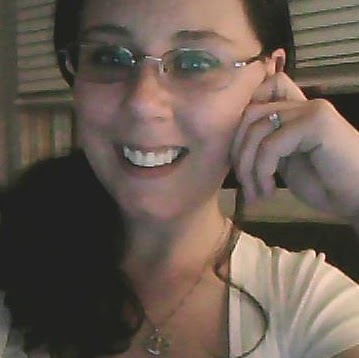 Kimberly Holland Photo 38