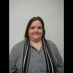 Jennifer Hambrick Photo 15