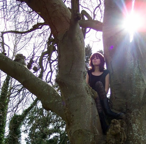Tara O'Connor Photo 12