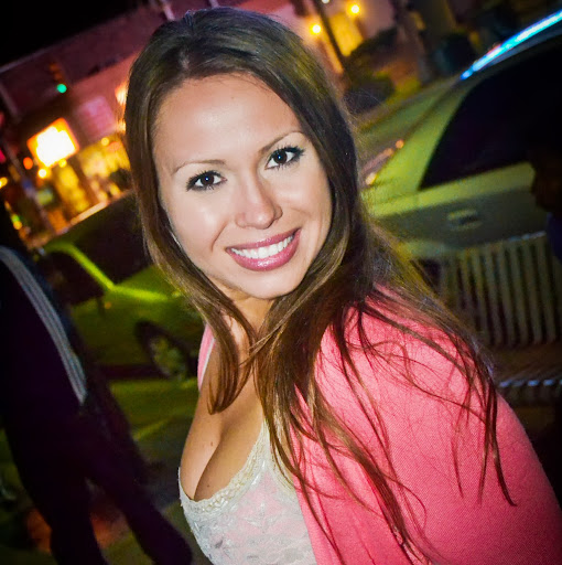 Stephanie Carter Photo 12