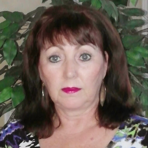 Barbara Phillips Photo 27