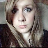 Elizabeth Maynard Photo 38